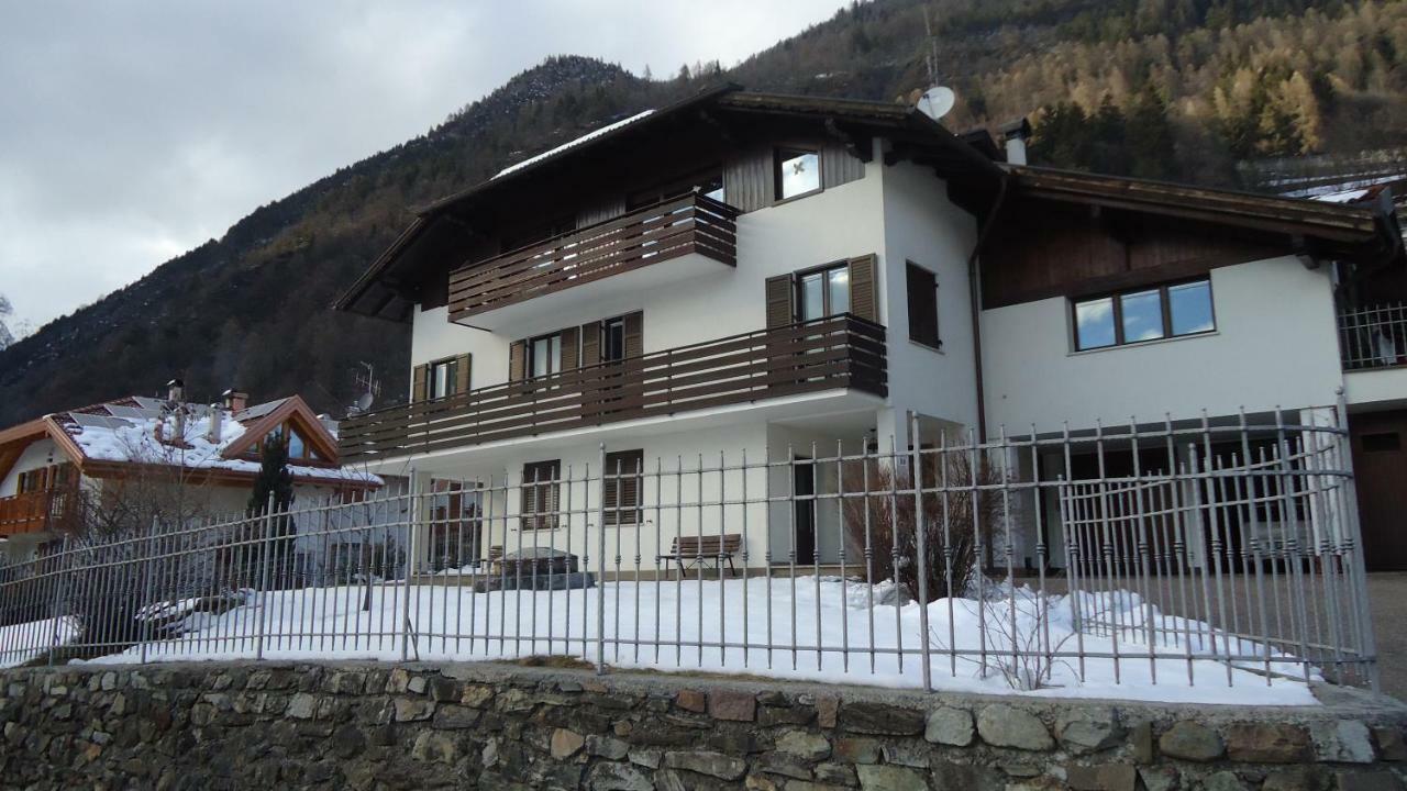Casa Gregori Apartment Male Bagian luar foto